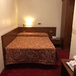Virgilio Hotel Roma