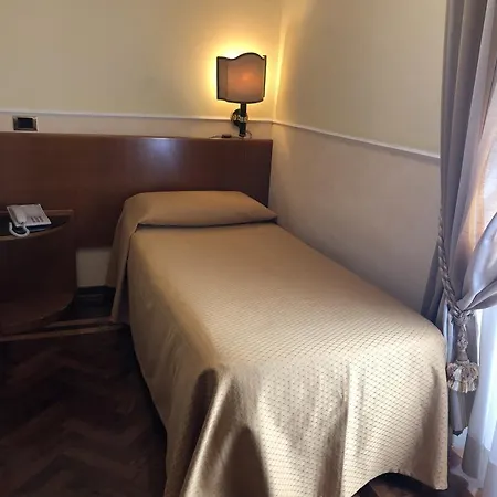 Otel Virgilio 3*