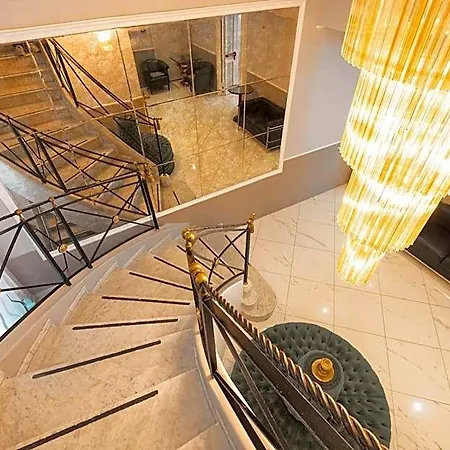 Virgilio Hotel 3*