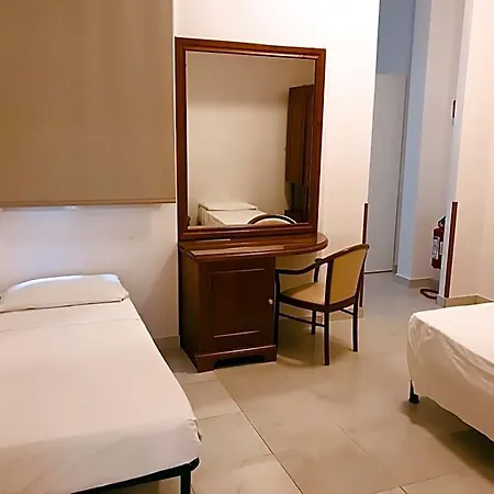 Virgilio Hotel 3*